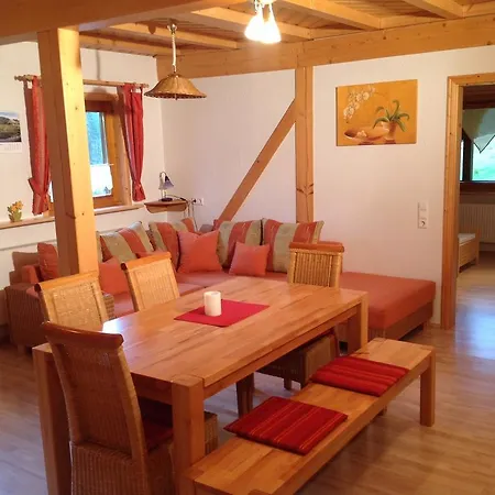 Apartment Holzbildhauerei Kammerer Triberg im Schwarzwald