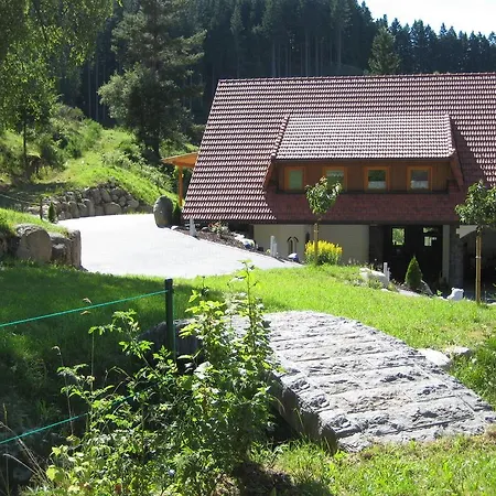 Appartement Holzbildhauerei Kammerer *